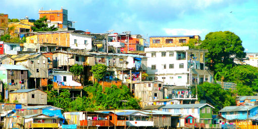 Governo publica MP que beneficia moradias irregulares